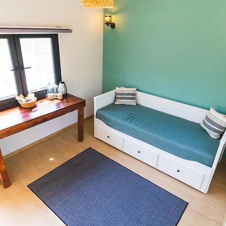 Nomadas Bed & Breakfast Yaniklar (Mugla)